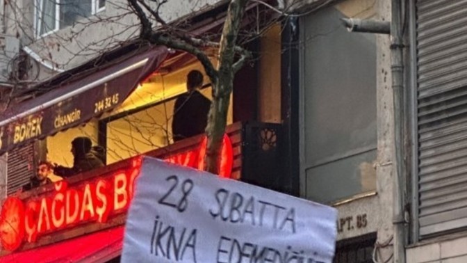 Bu pankartta ne demek istiyor?