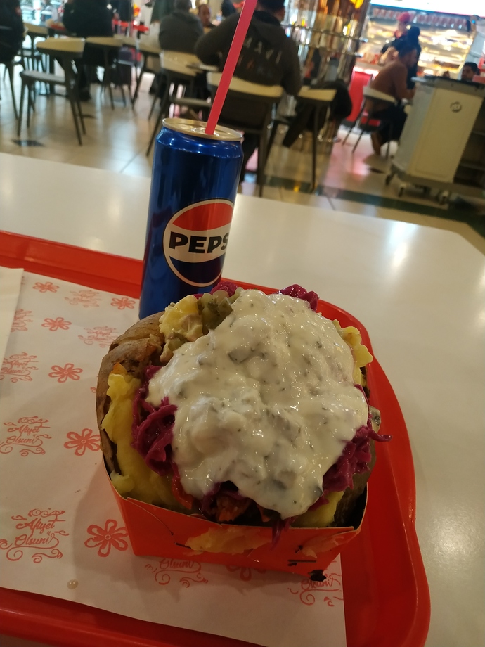 Yemeği kimle yersiniz?