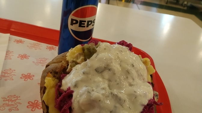 Yemeği kimle yersiniz?