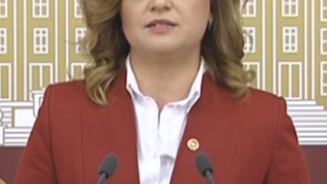 CHP’nin dişi aslanı Burcu Köksal Tansu Çiller’den sonra Türkiye’nin ikinci kadın devlet başkanı olabilir mi?
