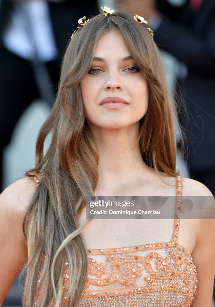 Barbara Palvin güzel mi sizce nasıl?