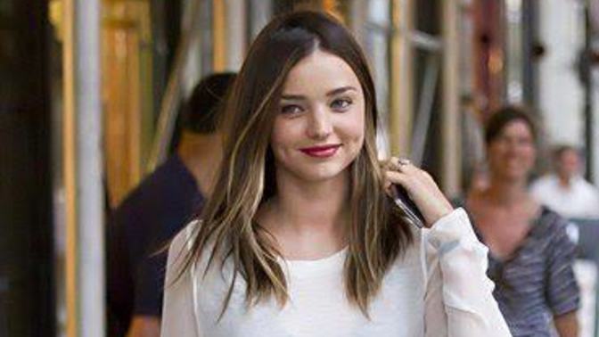 Sizce Miranda Kerr güzel mi?