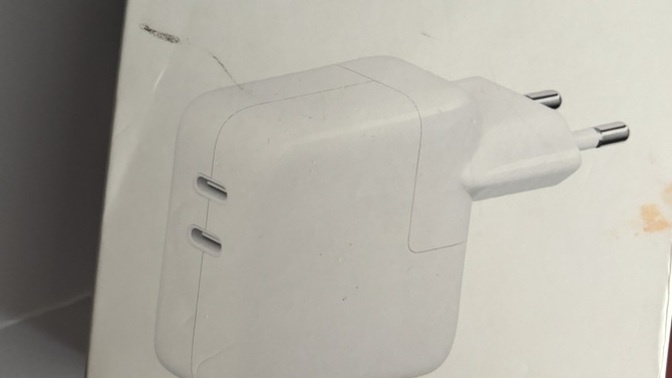 İphone şarj aleti 2 saatte sarj ediyor sizce normal mi bide yüzde kaça düşünce şarj etmek gerekir (iphone 15) i?