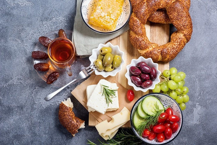 Sahurda kahvaltı mı yapacaksınız yoksa yemek mi yiyeceksiniz?