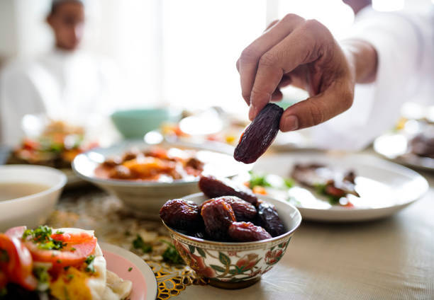 Oruç tutmayanlar Ramazan ayında dışarıda akşam yemeği yiyor musunuz?