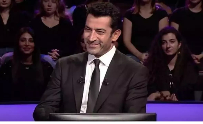 Kenan İmirzalıoğlunun çok kolay bir soruyu bilemediklerinde ki o bakışı ona armağan ederdim ben😅