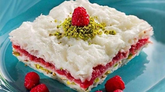 İftardan sonra güllaç mı yoksa soğuk baklava mı iyi gider?