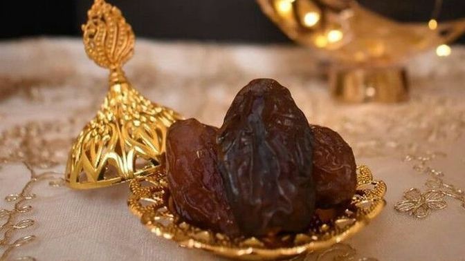 İlk iftarı açtık. Baş ağrısı ve sinir var mıydı?