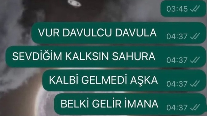 Sevdiğinize şiirler , maniler yazar mısınız?