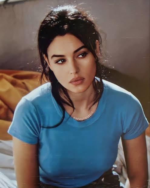 Monica belluci