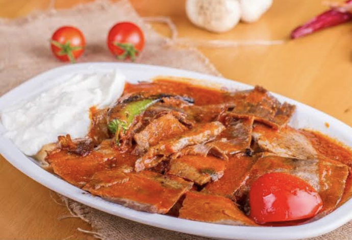 İskender mi pilav üstü mü??