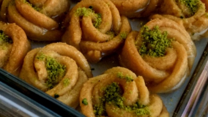 Ramazan ayında sütlü tatlı mı yoksa şerbetli tatlı mı tercih eder siniz ?