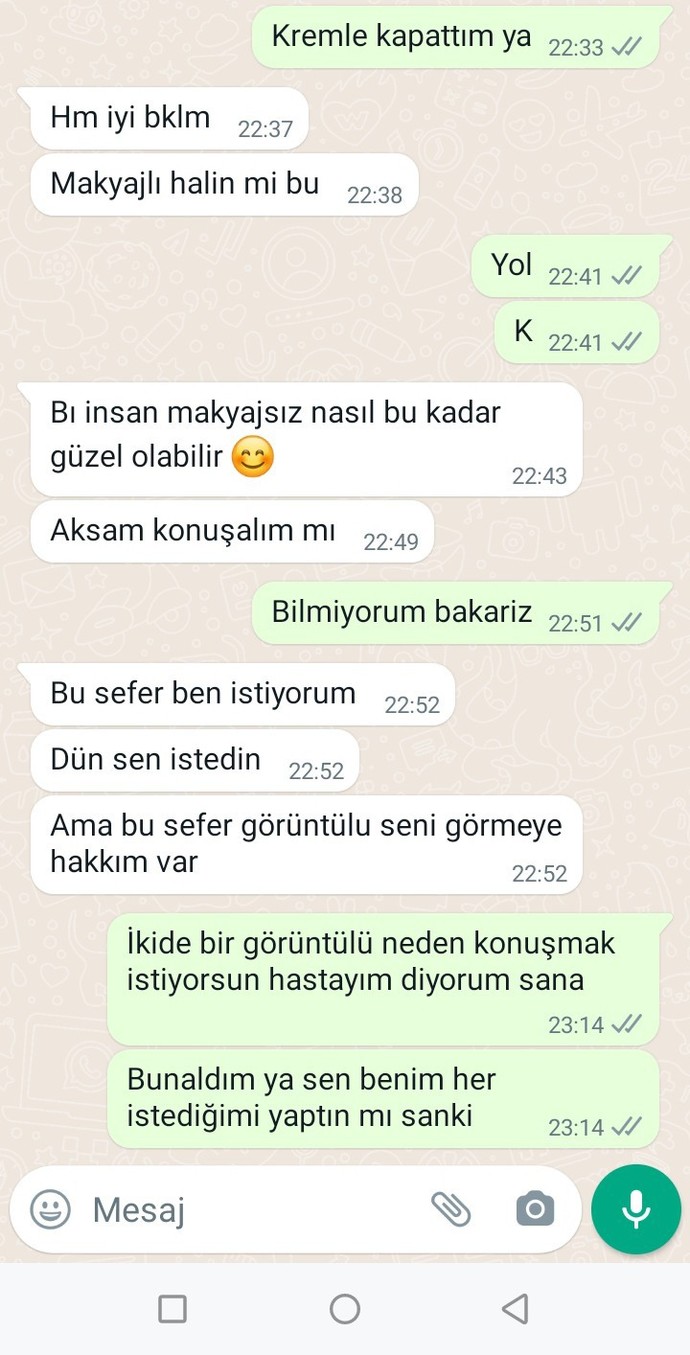 Flörtüm sürekli görüntülü konuşmak istiyor burnumda uçuk var diyorum grip oldum anlamıyor buna yolu vermeli miyim?
