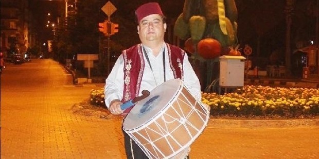 Yaşadığınız şehirde ramazan davulcusu geçiyor mu en son ne zaman davul sesi duydunuz?