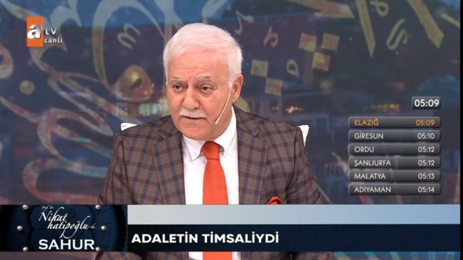 Nihat Hatipoğlu Ramazan Programını izliyor musunuz?