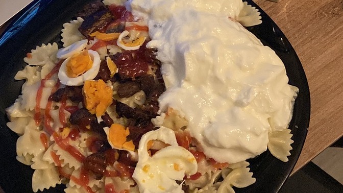 Size iftara bu tabağı hazırlasam yer miydiniz?