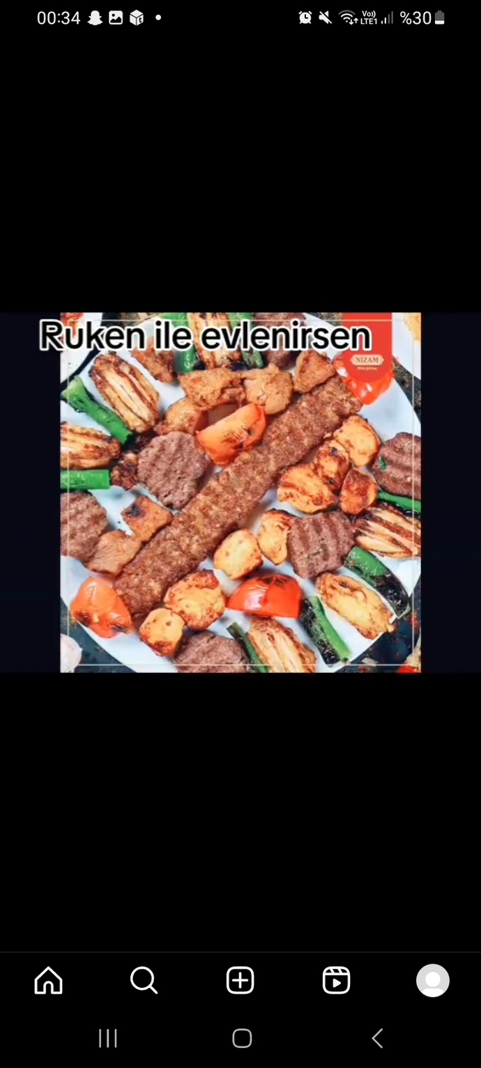 Sen olsan merveyle mi evlenirsin Rukenle mi evlenirsin 😅 ?