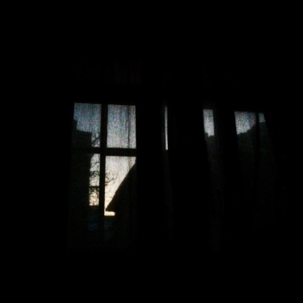 Ütopik diyarlarda kırmızı ışığa hapsolmuş bir bedenin ihtiyacı nedir?