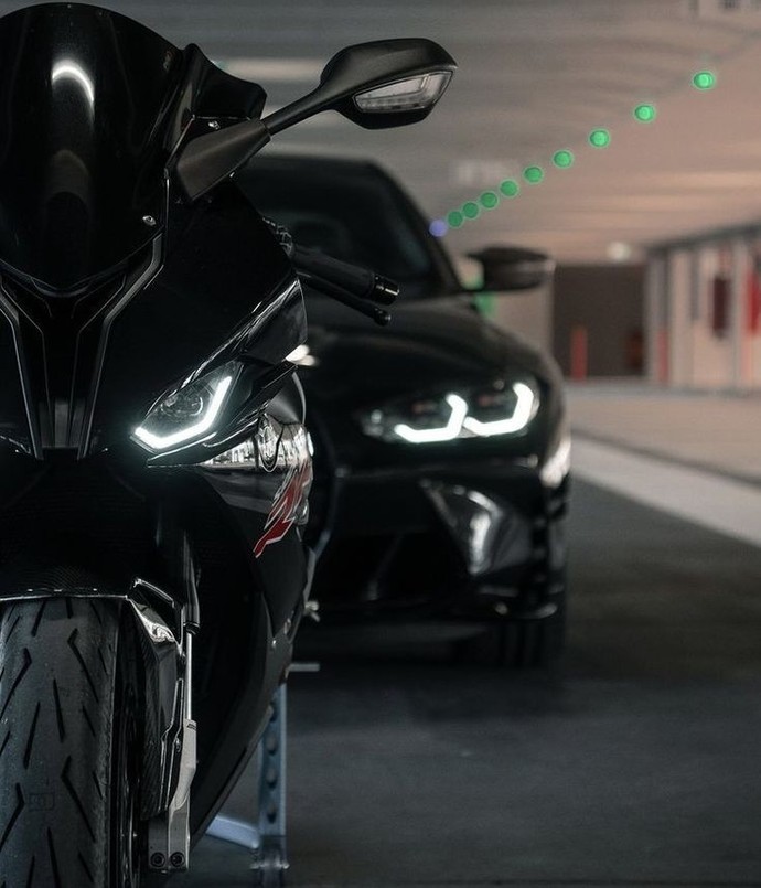 Araba mı, motor mu?