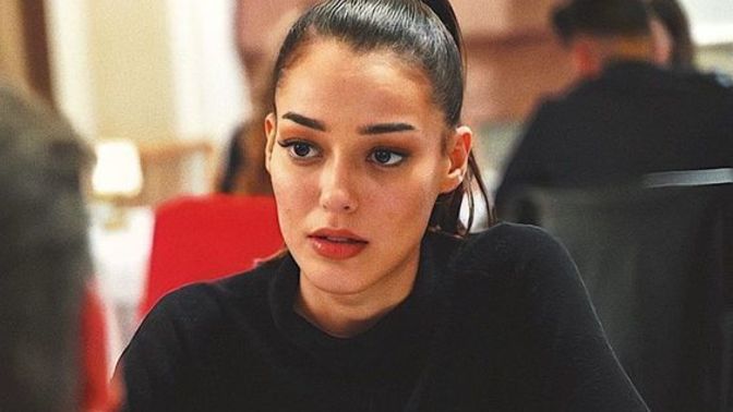 26 yaşındayım, evlilik düşünmüyorum. Sizce bu bir sorun mu?