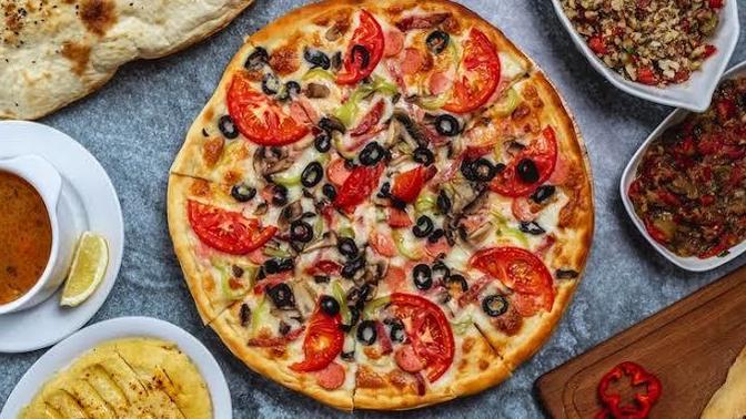 İftar için pizzanın yanına ne gider?