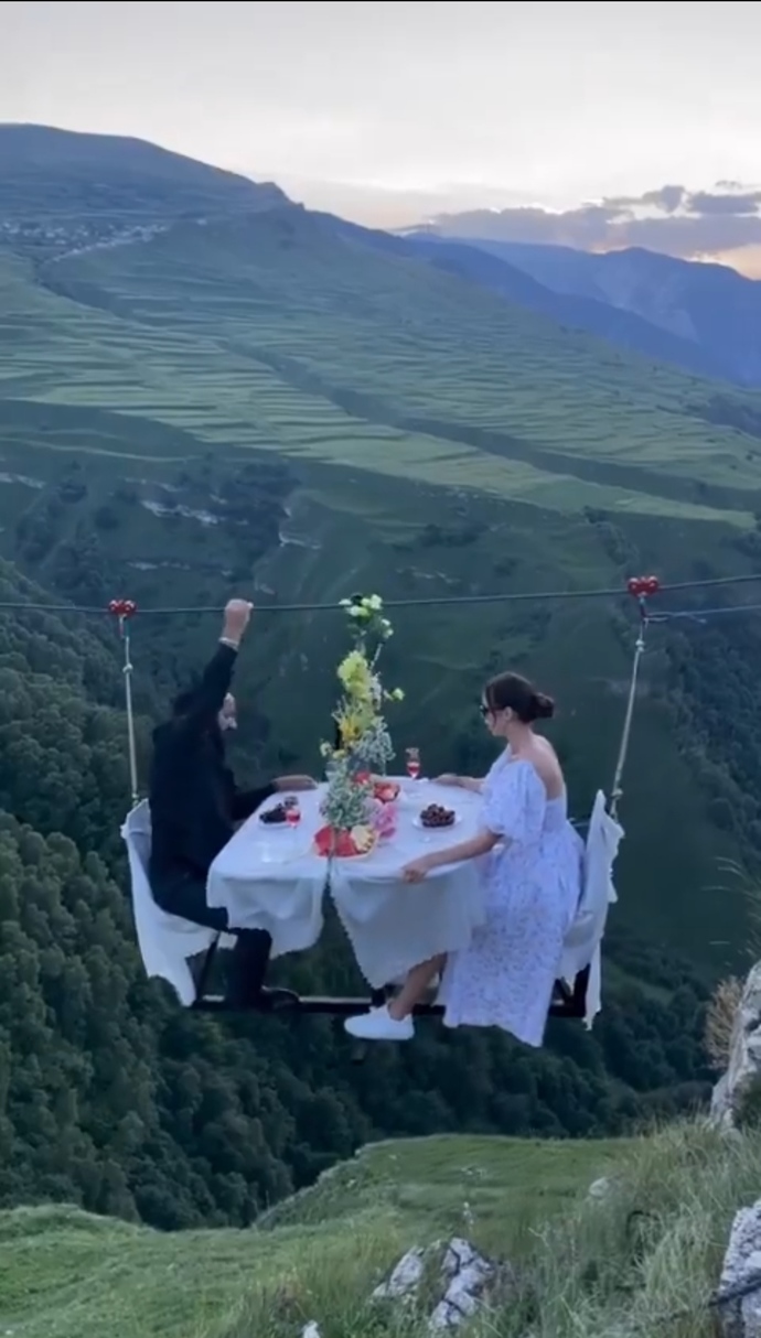 Bir düğün fotoğrafı için bu riske girer misiniz?