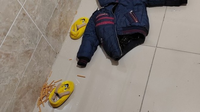 Arkadaşlar BİNA da böyle bişey BULDUM sizce çocuğa nolmuştur?