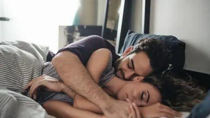 Sevgilinizin evinde yatıya kalır mısınız?
