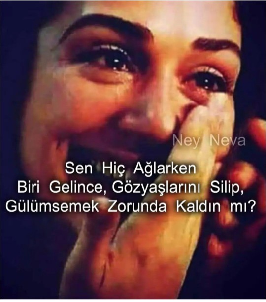 Hiç ağlarken birden güldüğünüz oldu mu?