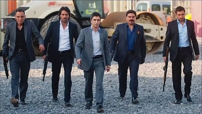 Alışılmışın dışına çıkan Türk dizisi hangisi?
