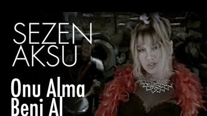 Gecenize eşlik eden parça?