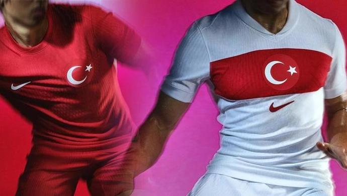 Milli Takımın EURO 2024te giyeceği formalar resmi olarak tanıtıldı. Nasıl buldunuz?