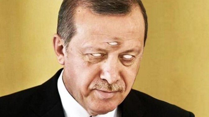 Böyle baktan olsa sana ne yaparsınız?