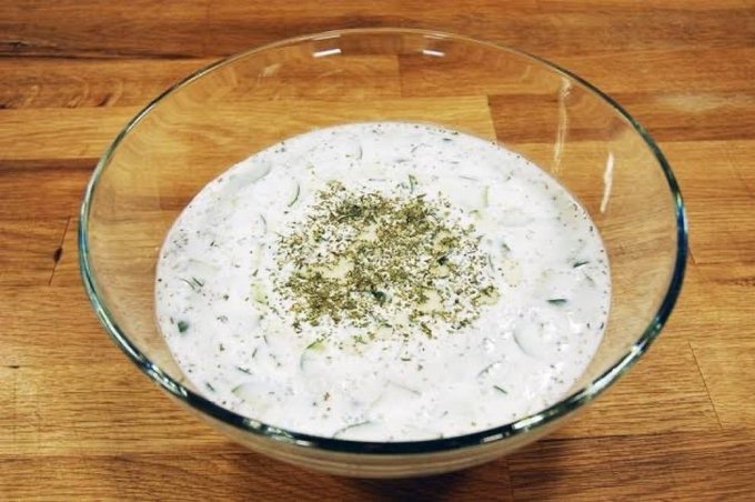 Küp doğranmış cacık mı Rendelenmiş cacık mı?