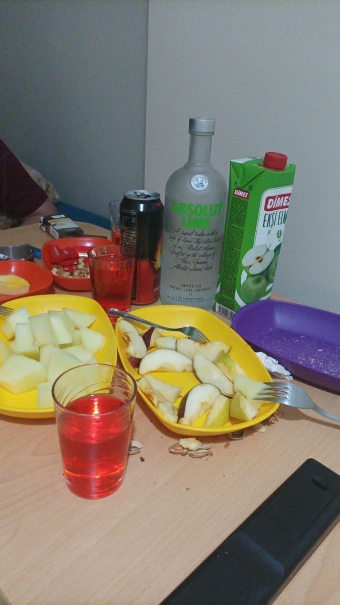Gecenize ne eşlik ediyorr✨️?