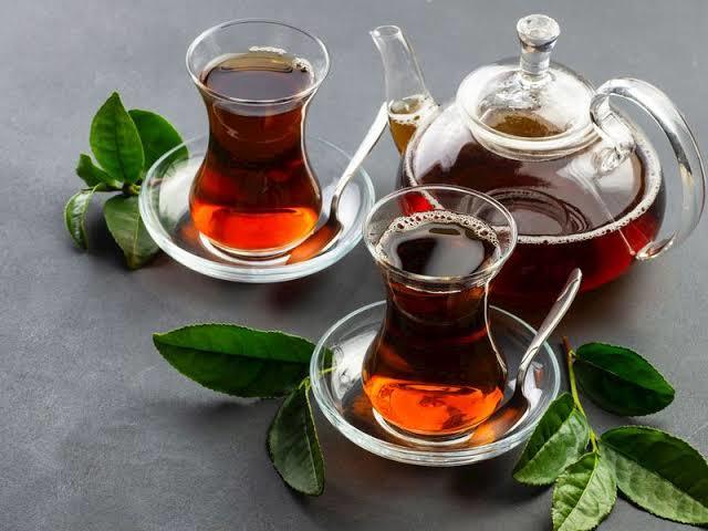 Çayı şekerli mi yoksa şekersiz mi içiyorsunuz?