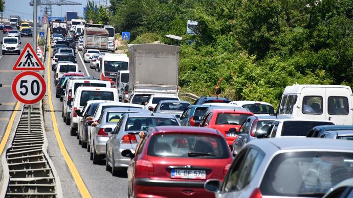 Bayram tatiline girerken 4 Nisanda trafik olur mu?