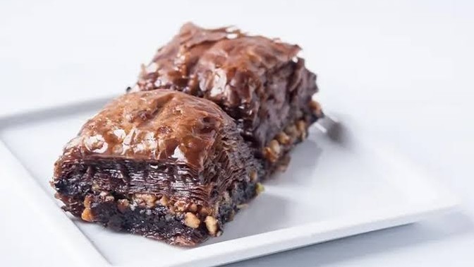 Hiç çikolatalı baklava denediniz mi?
