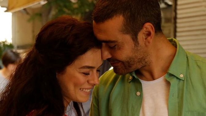 Sevgilim 32 yaşında, ben 24 yaşındayım sizce yaş farkı çok mu?
