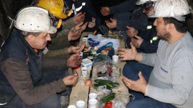 Erkeklere söylenen kalıplaşmış sözler sizce motivasyon amaçlı mı yoksa birer dayatma mıdır?