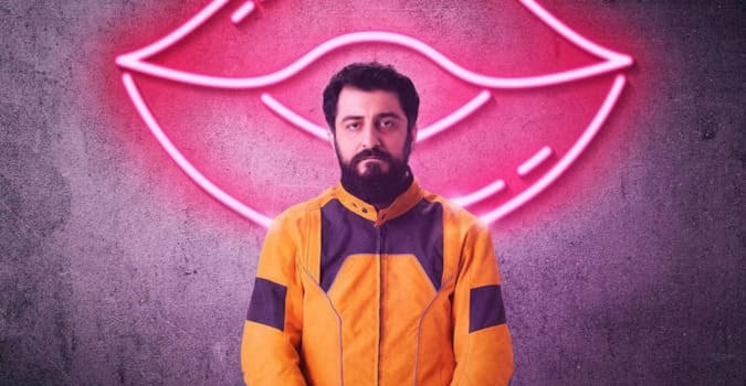 Sizi güldüren dizi/filmler var mı?