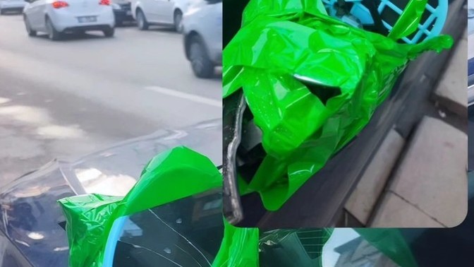 Bu arabaya bu hakaret yapılır mı?