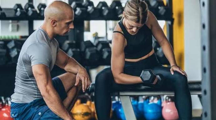 Fitness egitmeni olunur mu?