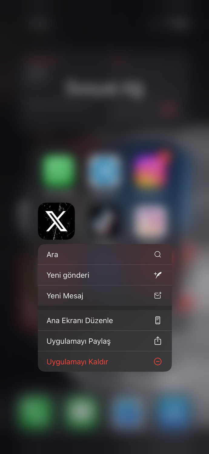 Telefonumda böyle bir uygulama var, twitter gibi bir şey virüs mü bu?