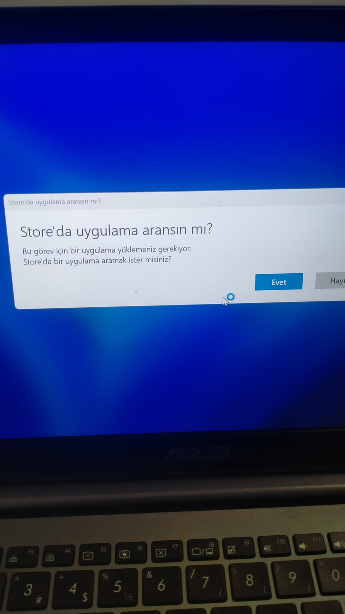 Laptop şifrem yenilenmiyor, ne yapmalıyım?