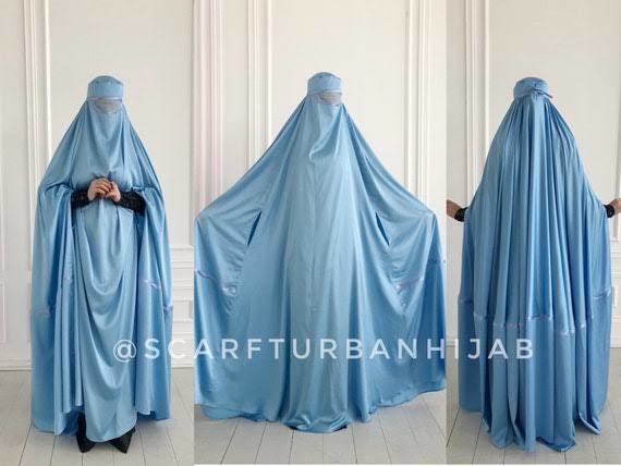 Ne zaman sokağa çıksam günde en az 3-4 güzel kız tarafından sözlü tacize uğruyorum. Bunun önüne nasıl geçebilirim?