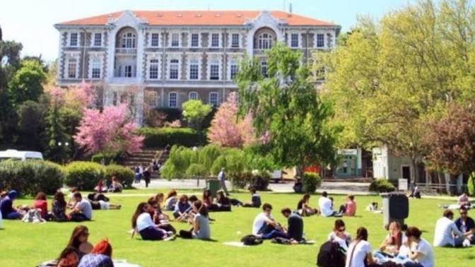 Karabük Üniden çıkan olaylar nedeniyle sevgilinizin / eşinizin üniversite ortamında bulunmasını ve okumasını ister miydiniz?