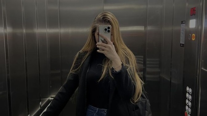 Asansörde fotoğraf çekilir misiniz?