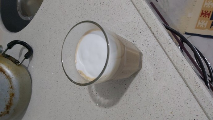 Kahveyi dışarda mı içersiniz kendiniz mi yaparsınız?