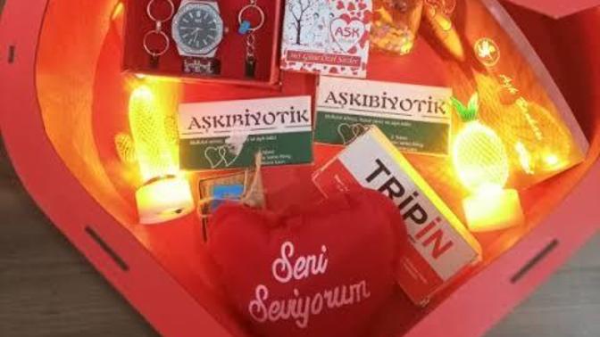İftira giderken sevgilime ne almalıyım?